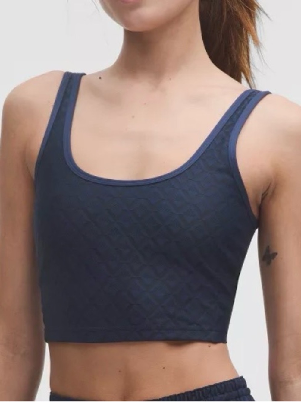 Lululemon Textured Mesh Tennis Tank Top *Medium Support,B/C Cup Large
Club Blue